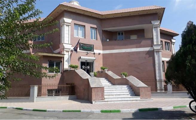 ورودی کتابخانه